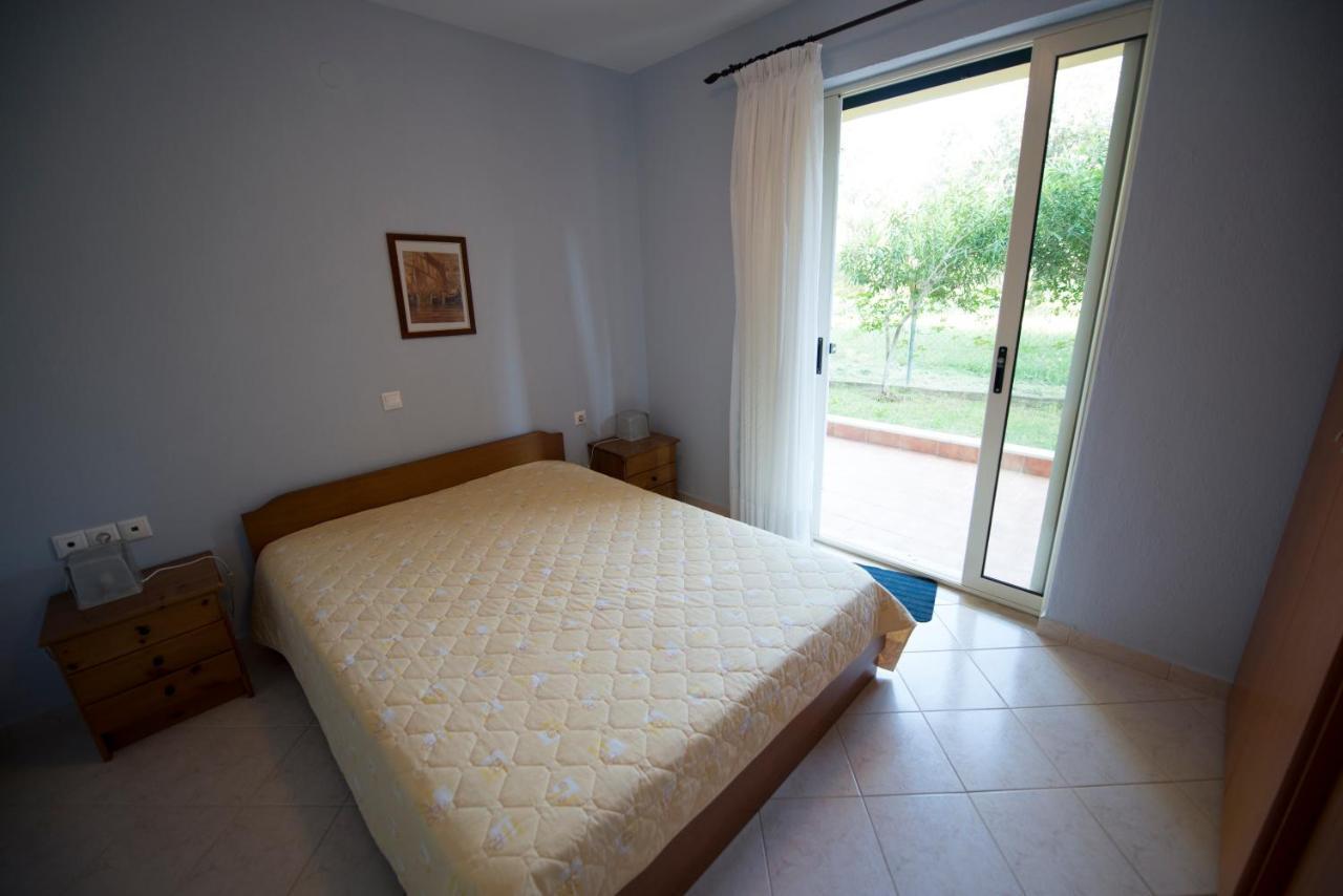 Apostolos Agios Nikolaos  Exteriör bild