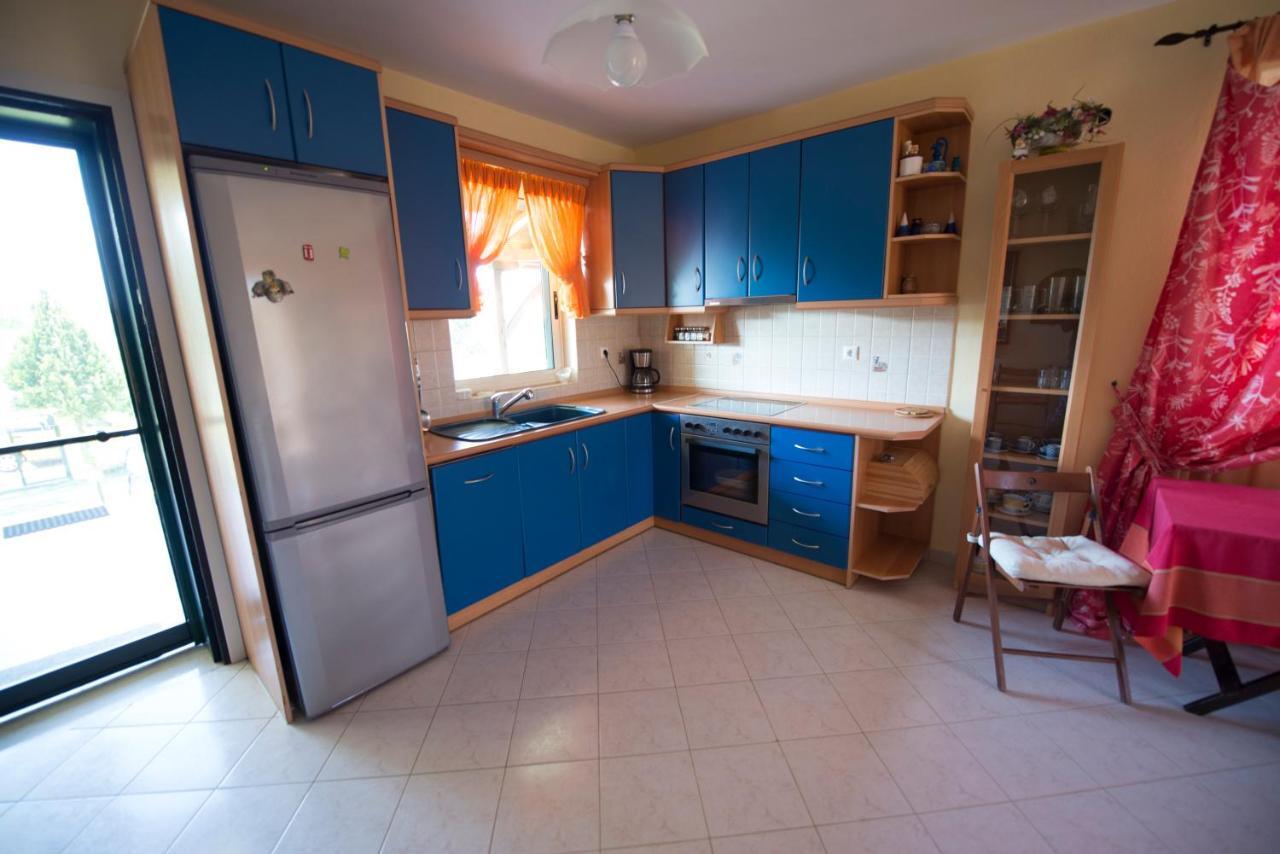 Apostolos Agios Nikolaos  Exteriör bild